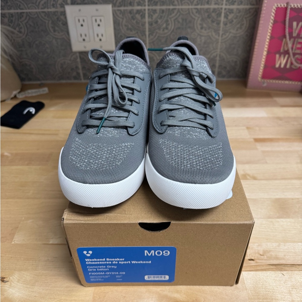 Men's Vessi Weekend Sneaker - Grey